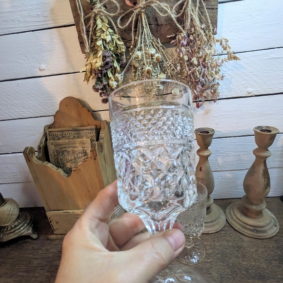 Set of Four Wexford Wine / Water Goblets - Picture 3 of 7